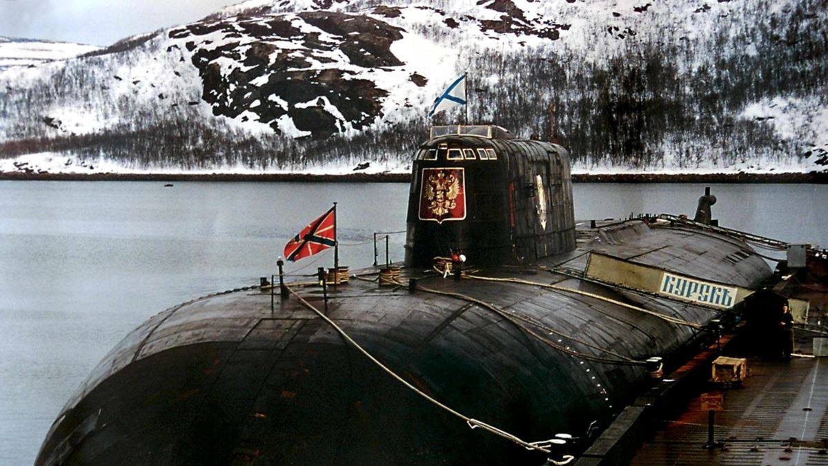20 лет прошло со дня трагедии на подводной лодке "Курск"