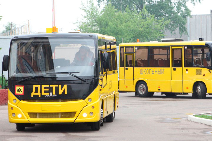 Более 160 автобусов закупят для школ Дагестана до конца 2019 года