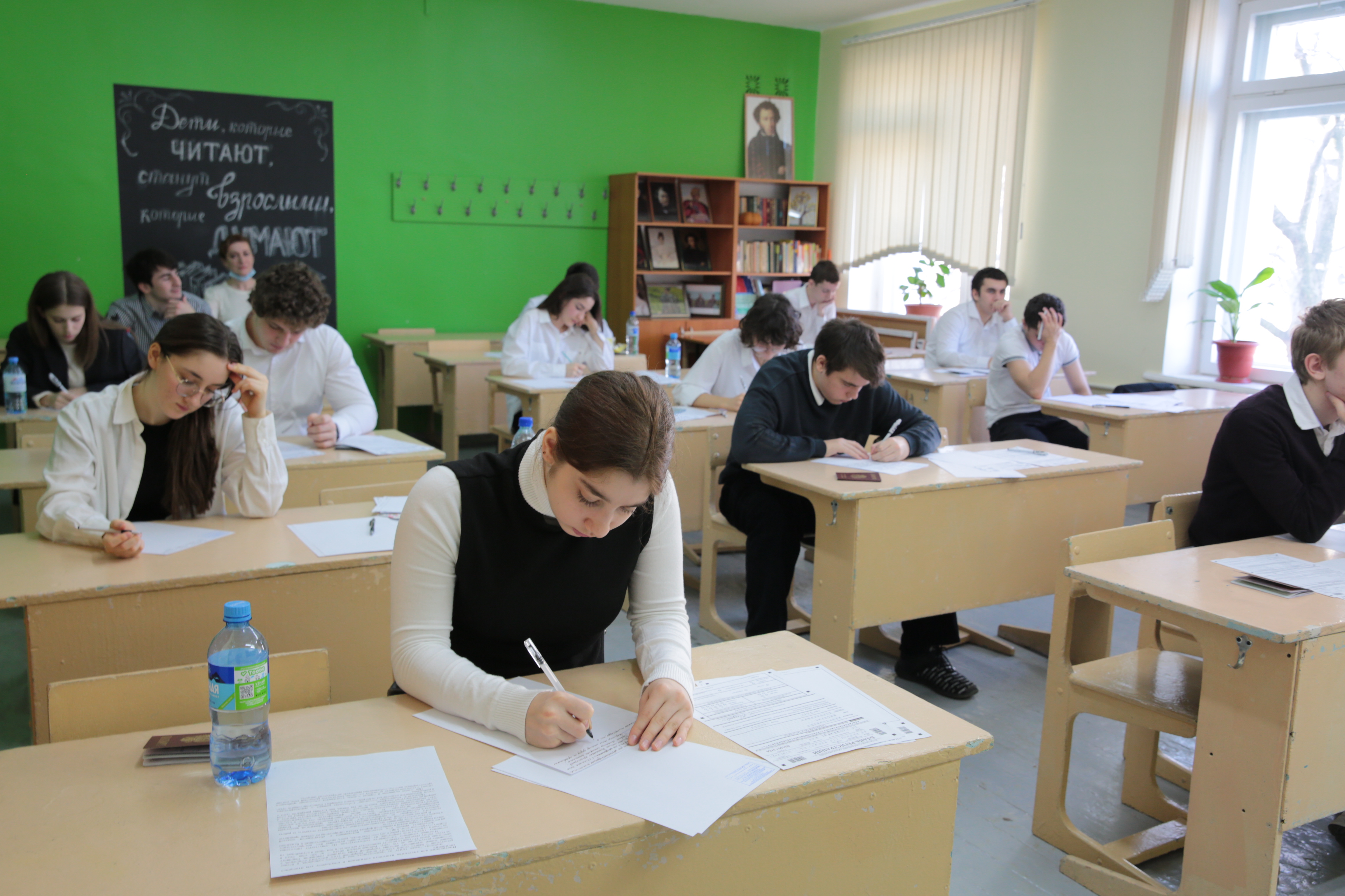 Итоговое сочинение написали выпускники школ 1 декабря