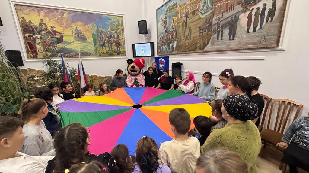 Музей современной истории Кизляра устроил праздник для детей с ограниченными возможностями здоровья