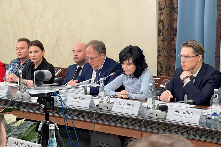 Зумруд Бучаева приняла участие в первом заседании нового состава Общественного совета при Минздраве России