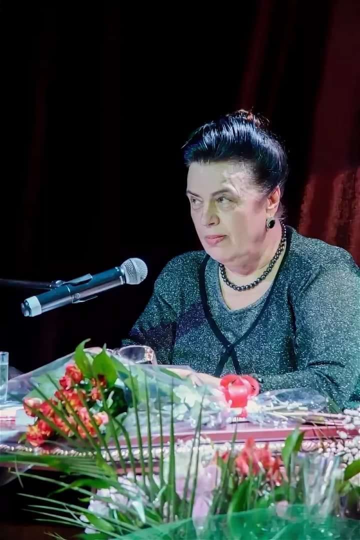 Народный поэт Дагестана Марина Ахмедова (Колюбакина) сегодня отмечает свой славный юбилей