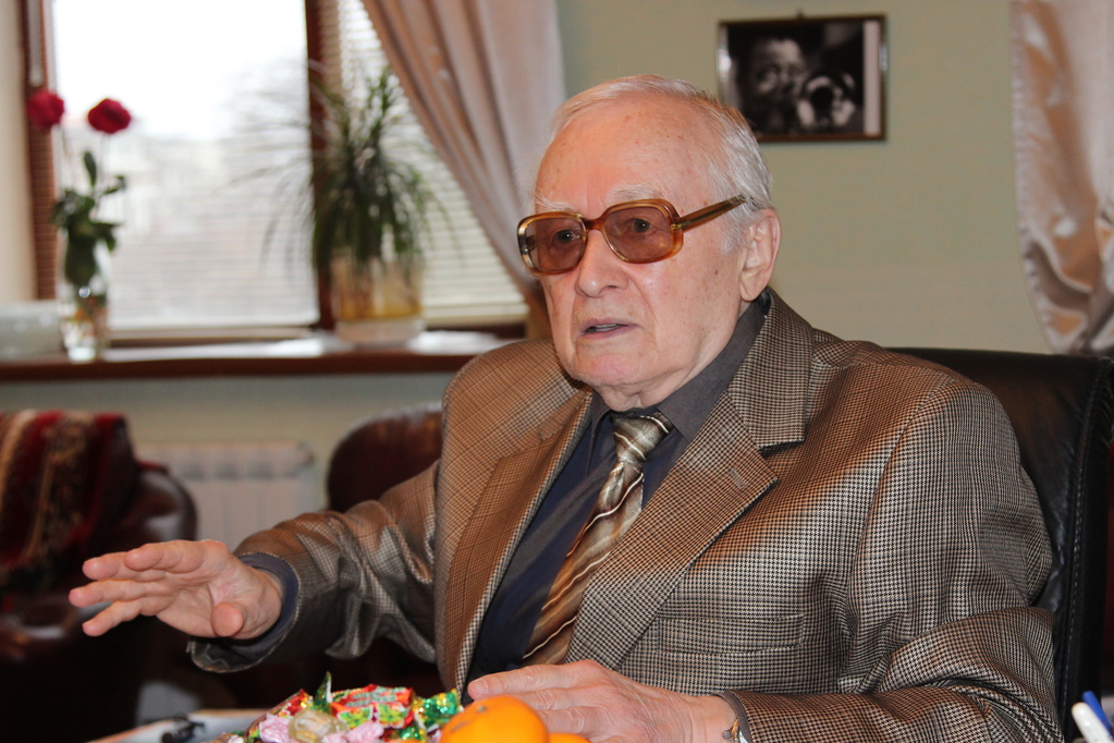 Сегодня, 15 января, исполняется 90 лет Мураду Кажлаеву