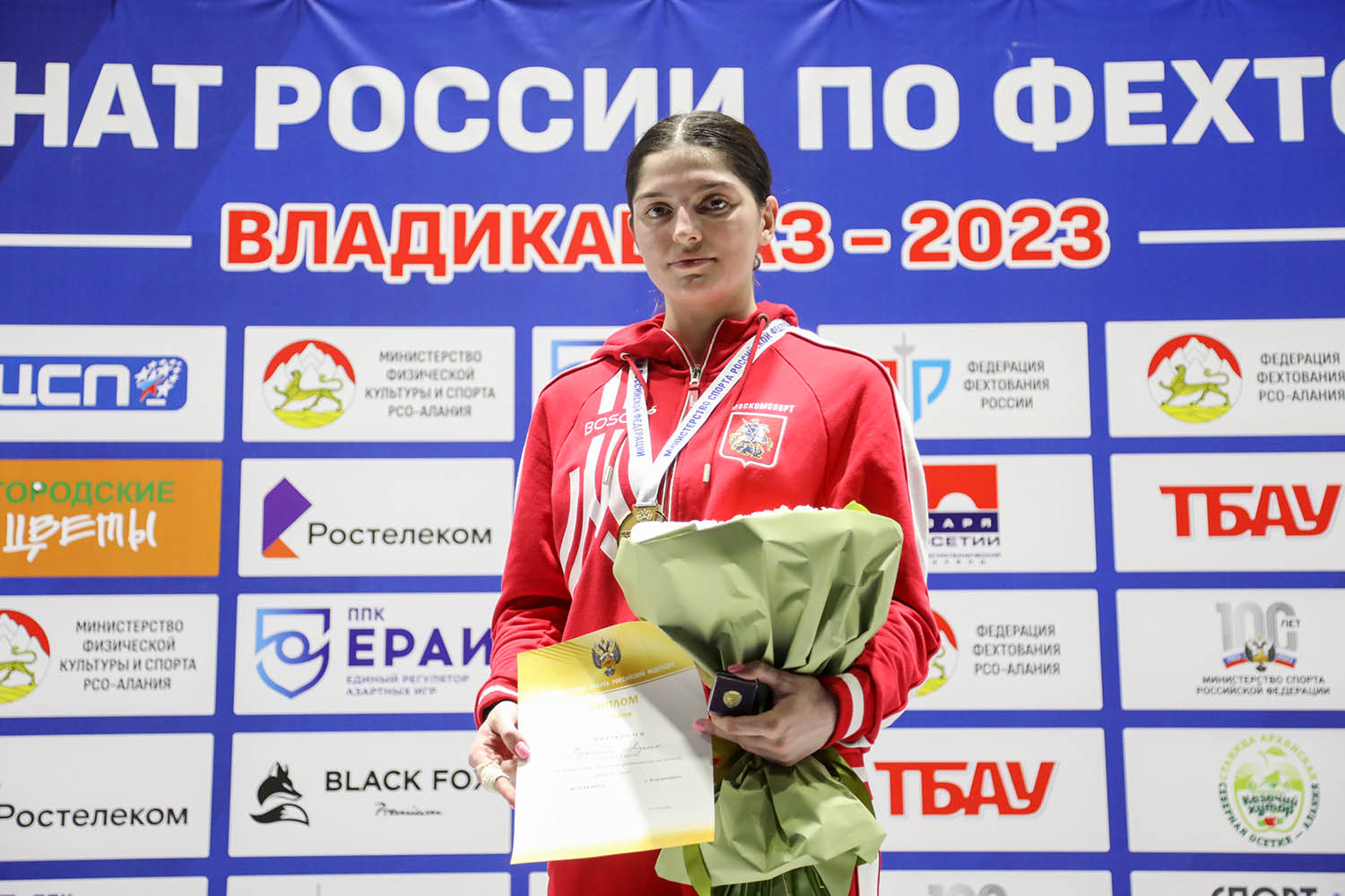 Айзанат Муртазаева завоевала золотую медаль на чемпионате России по фехтованию во Владикавказе