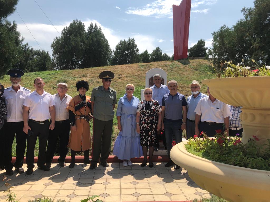 Открытие Памятного знака в Хасавюрте