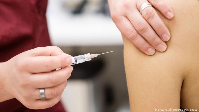 Молодежь Махачкалы принимает активное участие в вакцинации
