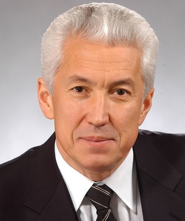 Владимир Васильев поздравил школьников Дагестана с Днем знаний