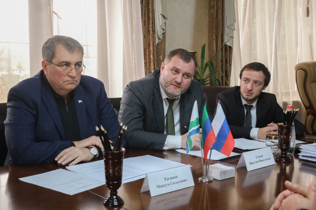 Министр здравоохранения РД Ярослав Глазов провел выездной прием граждан