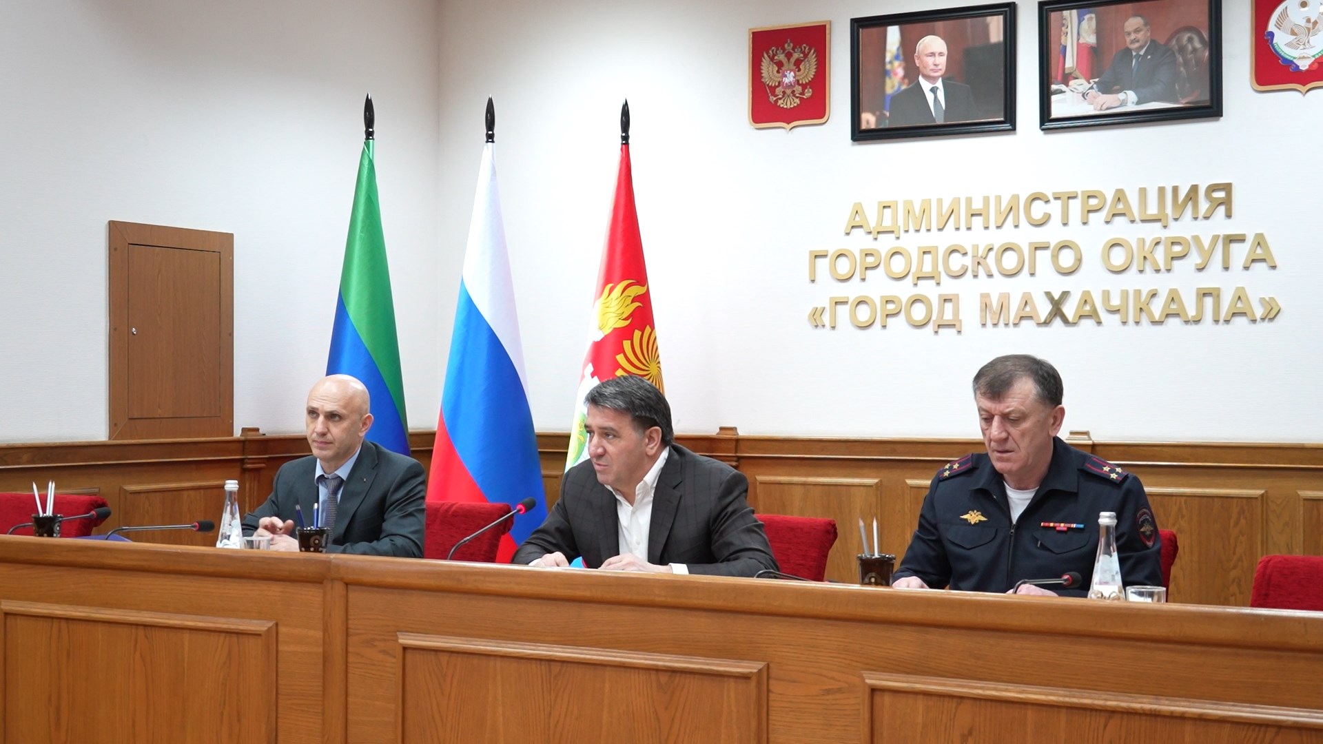 В мэрии Махачкалы обсудили обследование домов, пострадавших от подтопления