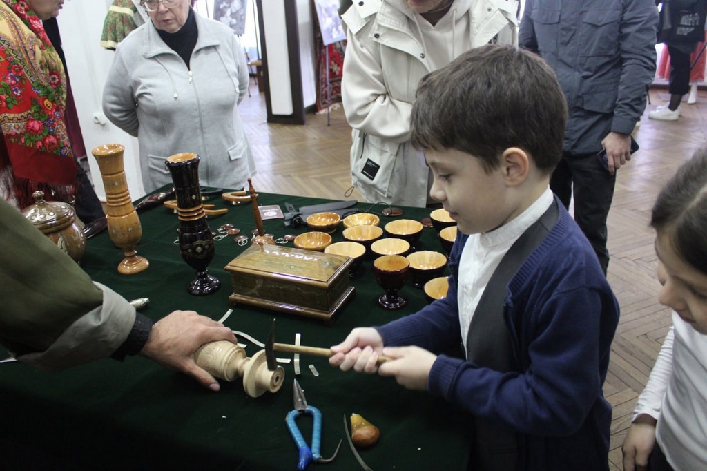 Выставка "Мой Дагестан" открылась в Пятигорске