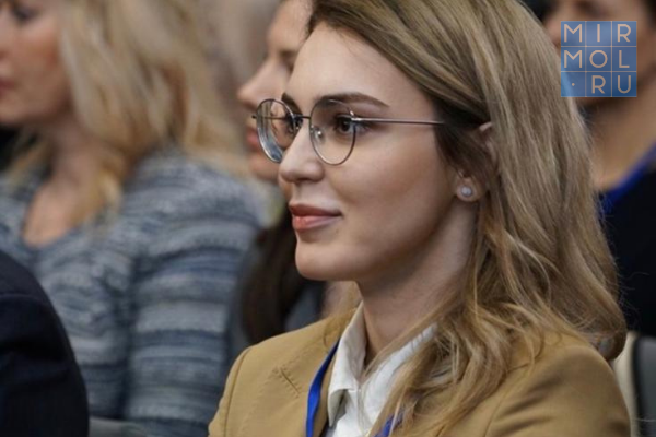В Дагестане состоялся тренировочный экзамен по технологии проведения ЕГЭ
