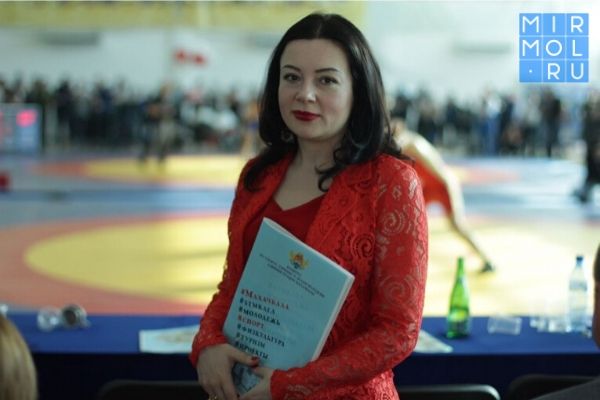 Детский омбудсмен Марина Ежова рассказала о том, как решить ситуацию с детьми при госпитализации их родителей