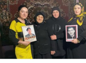 Социальные работники Минтруда Дагестана в Гунибском районе навестили семьи погибших военнослужащих