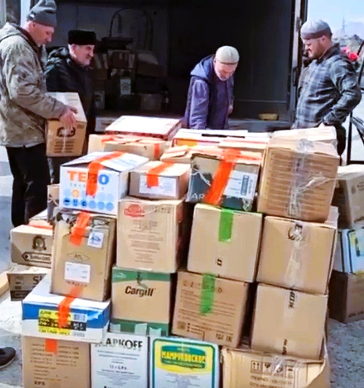 10 тонн гуманитарной помощи направлены в зону СВО от гумбетовцев