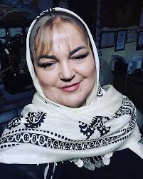 Медалью Расула Гамзатова награждена редактор аварского выпуска журнала "Женщина Дагестана" Баху Мухидинова
