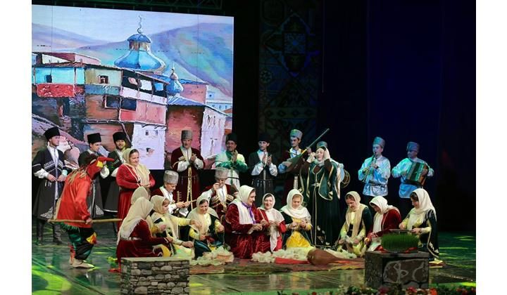 Праздник встречи весны "Возрождение" прошел в Махачкале