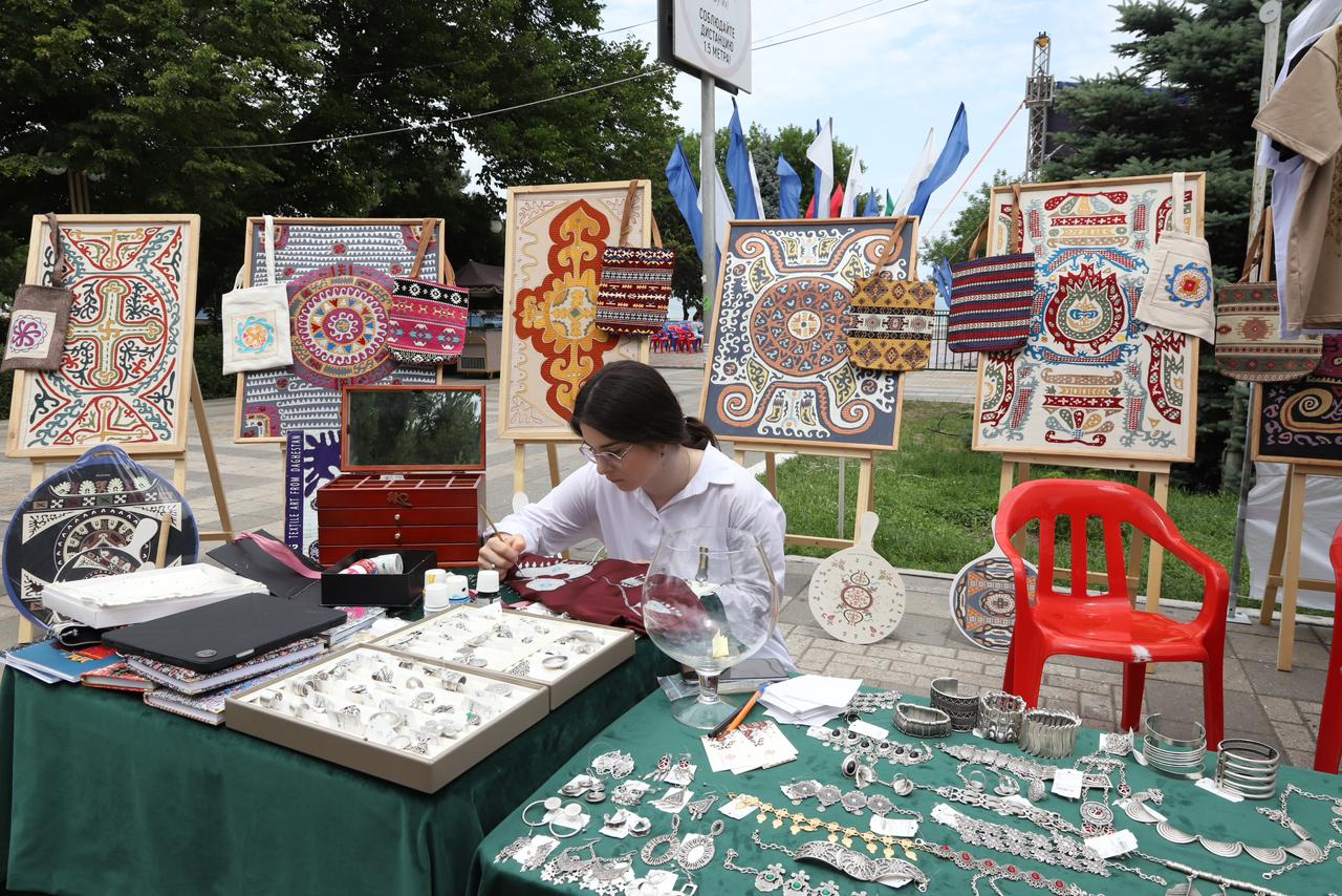Молодёжный форум «Культурное единство и многообразие малочисленных народов Дагестана в России» продолжил свою работу.