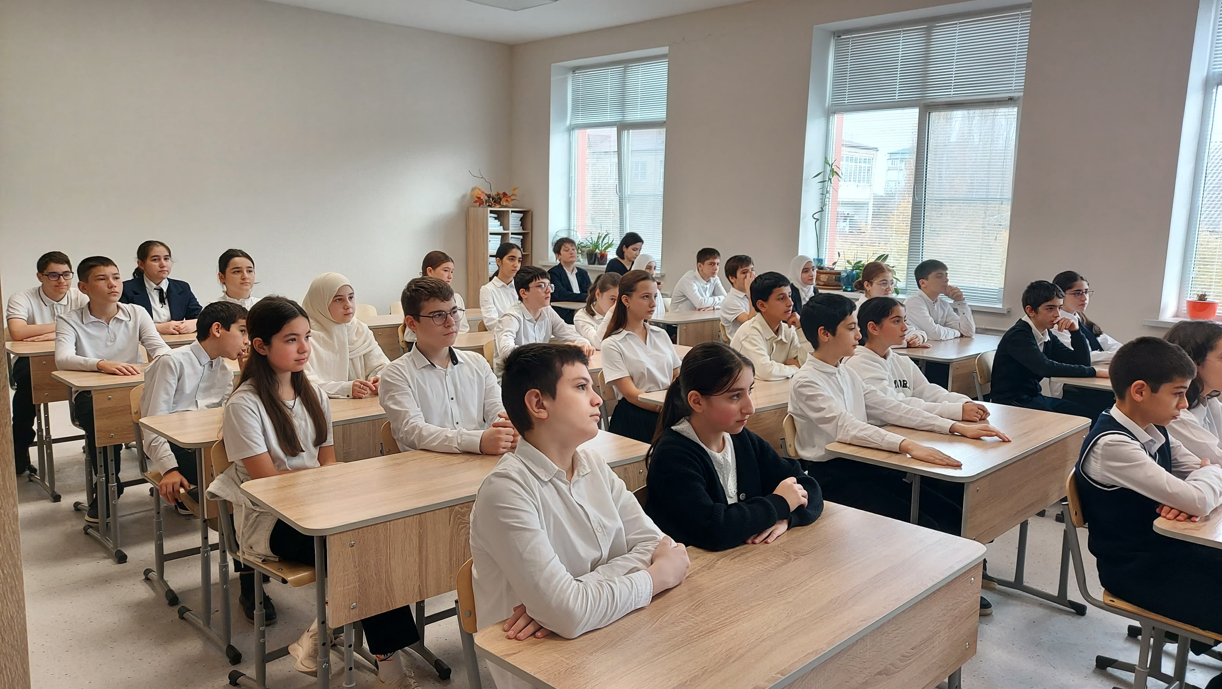 В махачкалинском лицее №22 прошел открытый урок в рамках проекта «Цифровой ликбез»