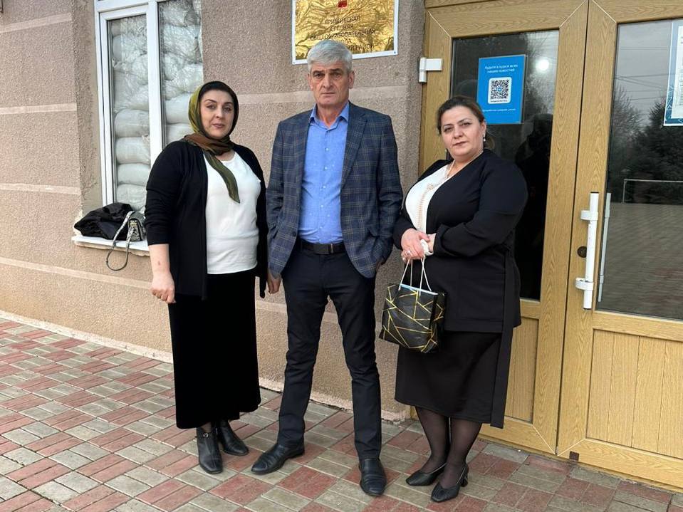 Педагоги из Дагестана голосуют в Запорожье