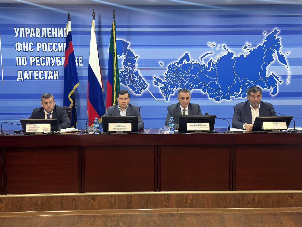 Вопросы снижения уровня неформальной занятости обсудили в Махачкале