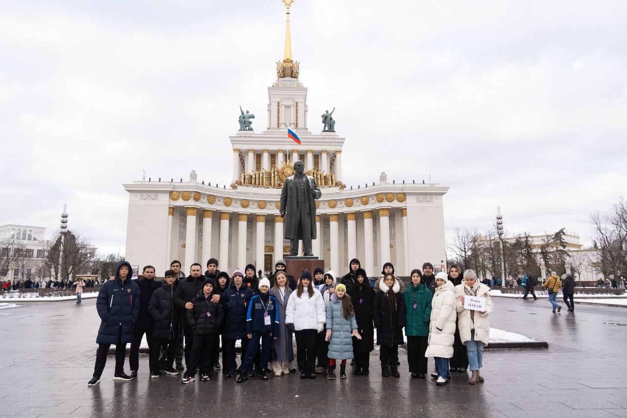 40 одарённых детей из Дагестана поехали на Кремлевскую ёлку при поддержке фонда "Иман"