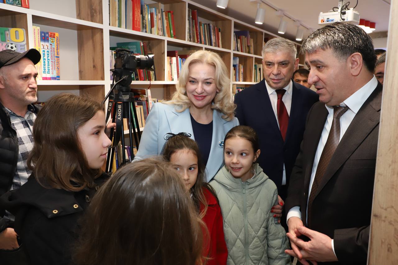 Очередная модельная библиотека распахнула свои двери для посетителей