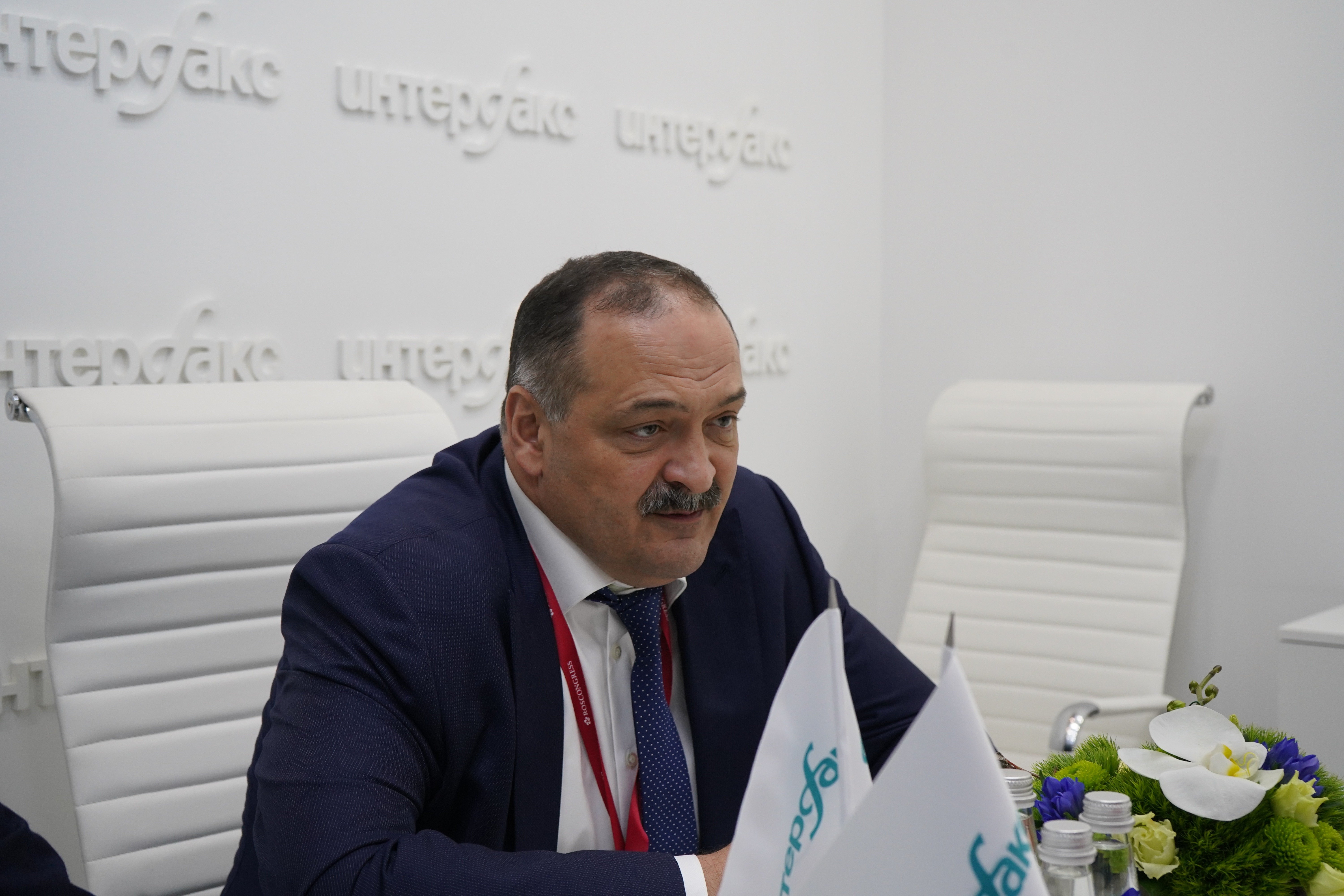 Сергей Меликов рассказал Интерфакс о планировании бюджета республики, о туризме, о мусоре и многом другом