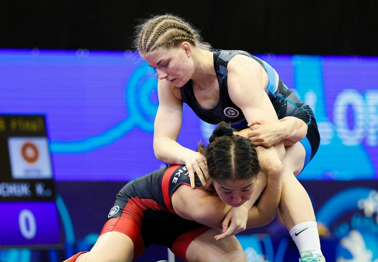 Дагестанская спортсменка представит Россию на молодежном чемпионате Европы по женской борьбе