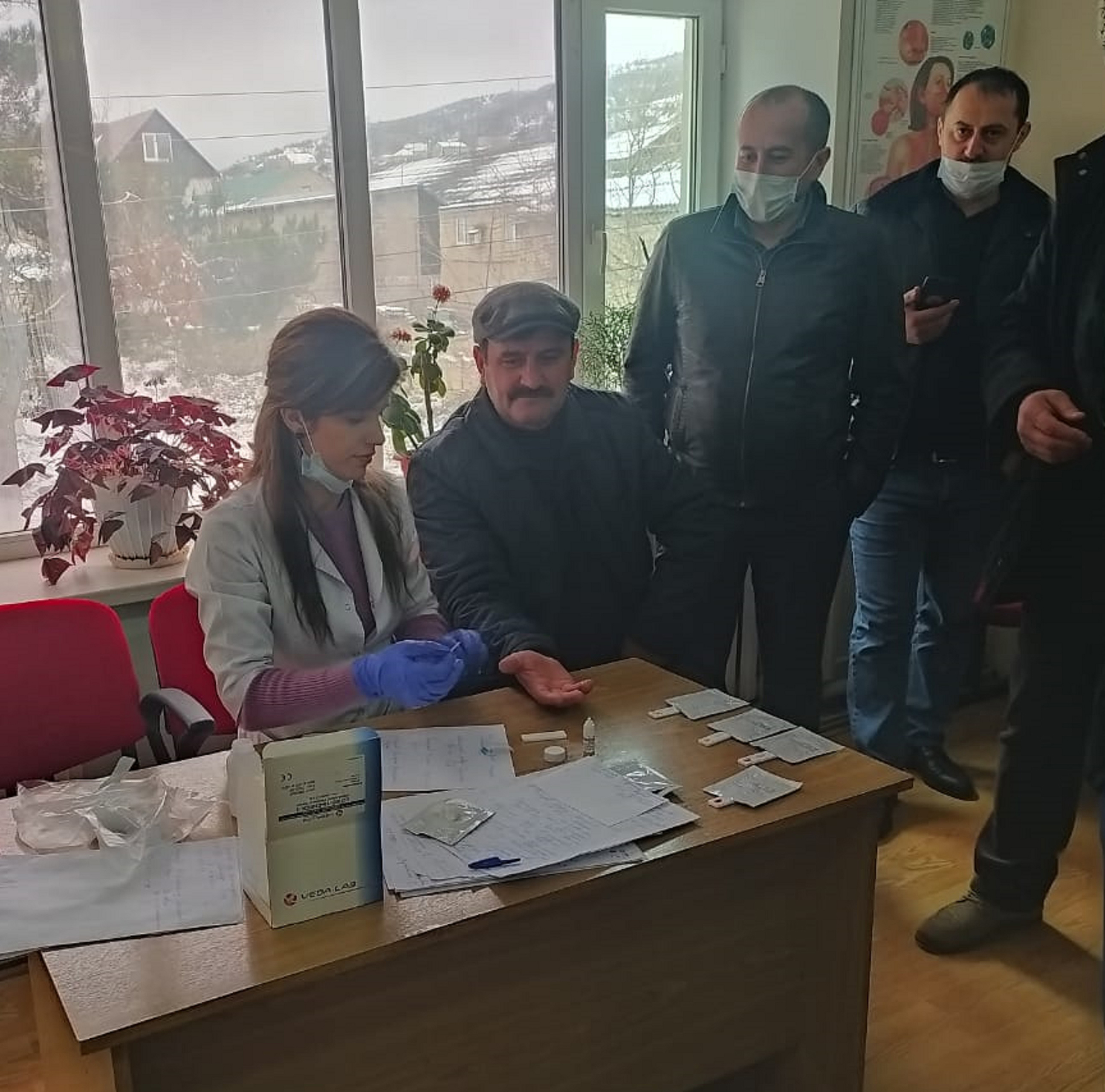 Главы сел Кайтагского района прошли первый этап вакцинации