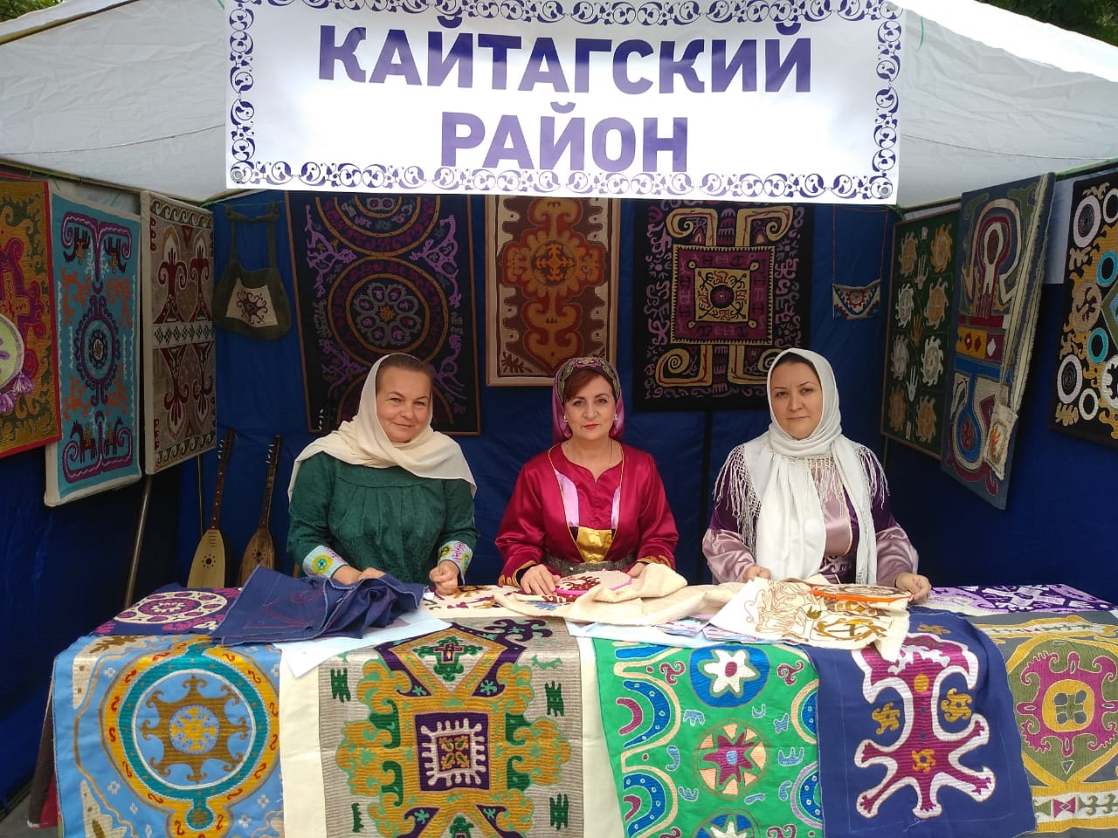 Кайтагский район принял участие в Фестивале народных промыслов