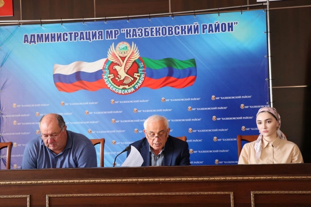 Волонтерский штаб Казбековского района предложил однодневную зарплату отправить в поддержку мобилизованных и их семей