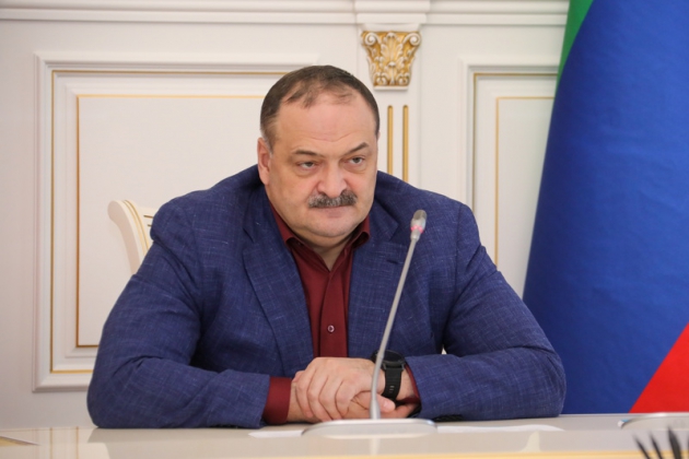 Глава Дагестана призвал муниципалитеты не снижать темпы вакцинации и от COVID-19