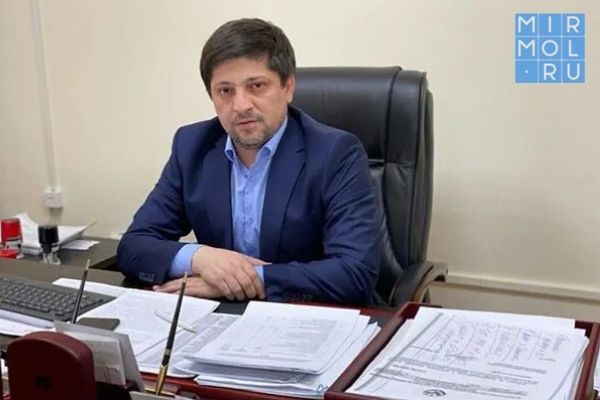 Иса Мигитинов: «Как заключить социальный контракт, можно узнать в Центре поддержки предпринимательства Дагестана»