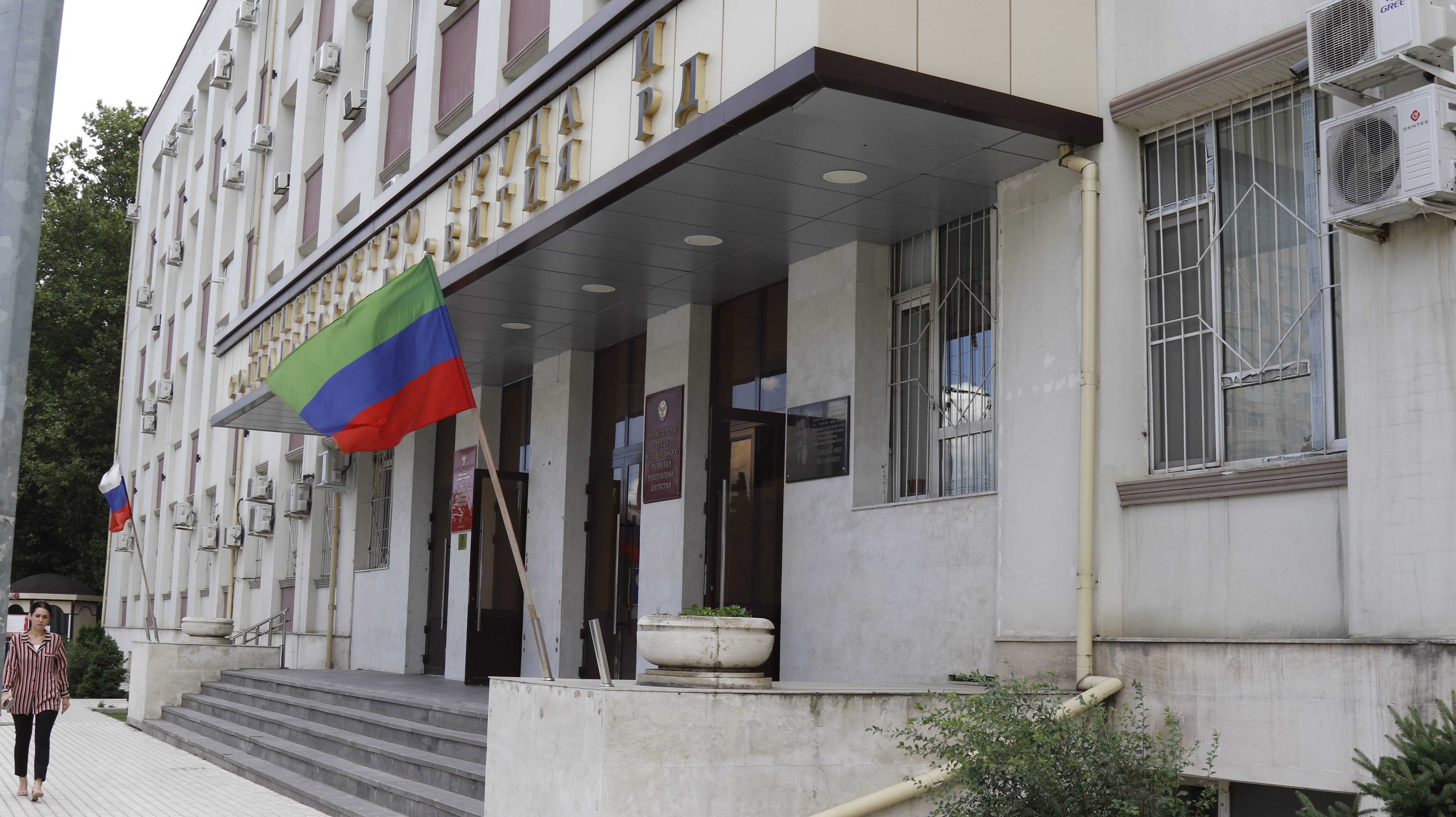 Пожилые Дагестанцы и женщины в декрете проходят профессиональное обучение в рамках нацпроекта «Демография».