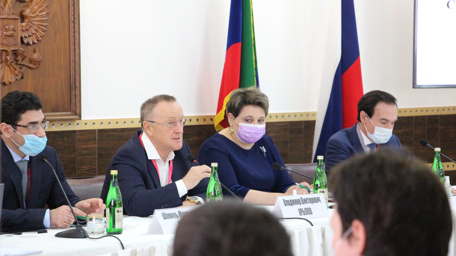 ВПЕРВЫЕ В ДАГЕСТАНЕ ПРОШЛА КОНФЕРЕНЦИЯ НЕЙРОХИРУРГОВ СКФО