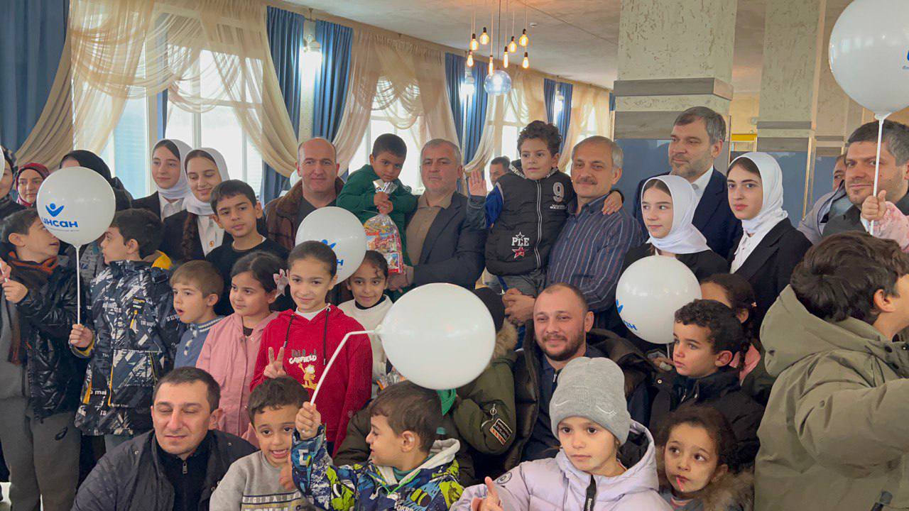 В Махачкале для палестинских детей организовали праздничное мероприятие