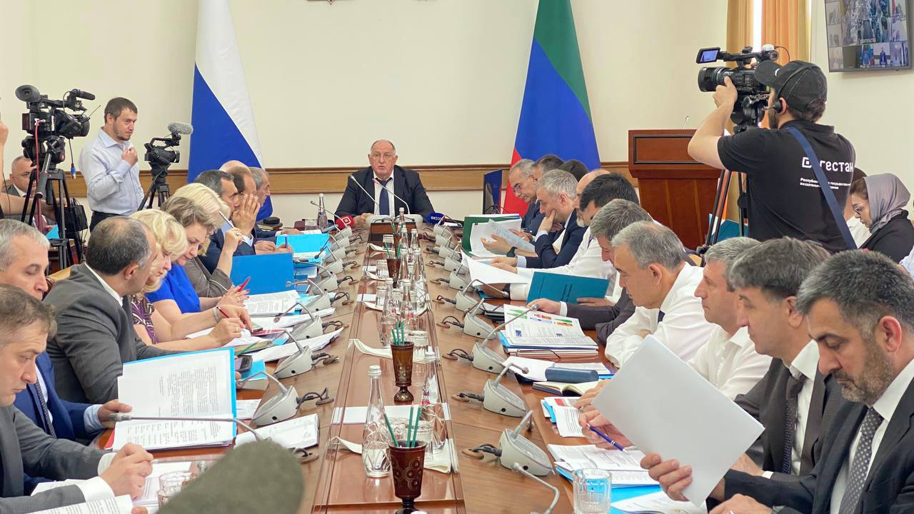 К 2030 году около 500 малых сел Дагестана обеспечат интернетом