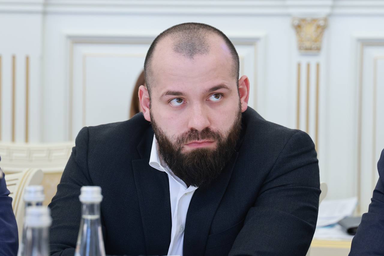 На совещании у главы Дагестана обсудили меры поддержки в рамках проекта Каспийского прибрежного кластера