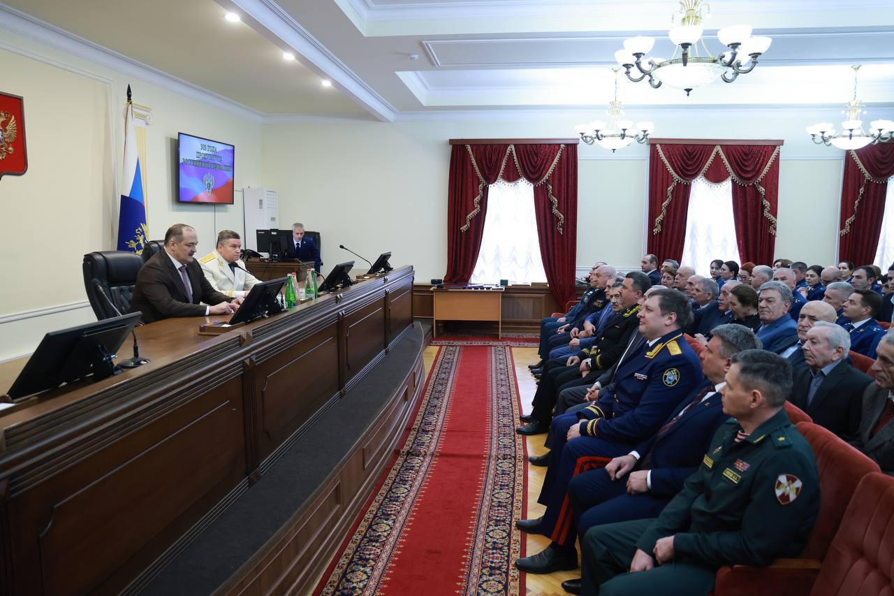 Сергей Меликов поблагодарил за работу прокуроров Дагестана