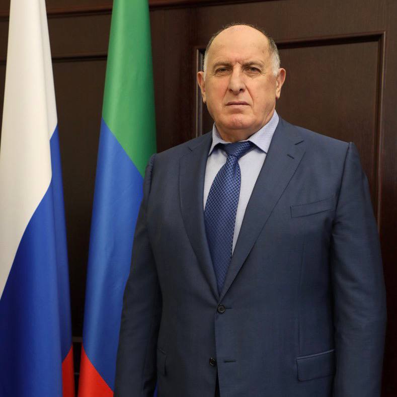 Абдулмуслим Абдулмуслимов поздравил дагестанцев с Международным днём родного языка