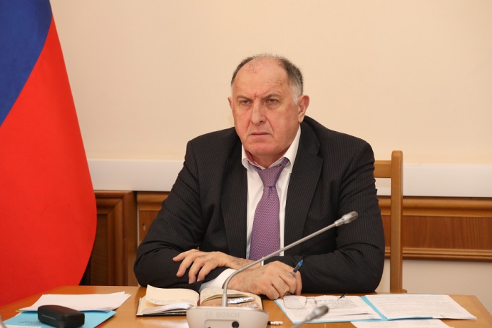 Правительство РД: Абдулмуслим Абдулмуслимов доложил Татьяне Голиковой о ходе работ по капитальному ремонту школ республики