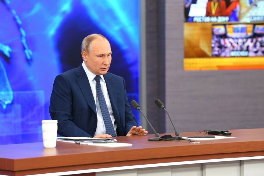 Владимир Путин дал поручения по газоснабжению и развитию энергетического хозяйства Дагестана