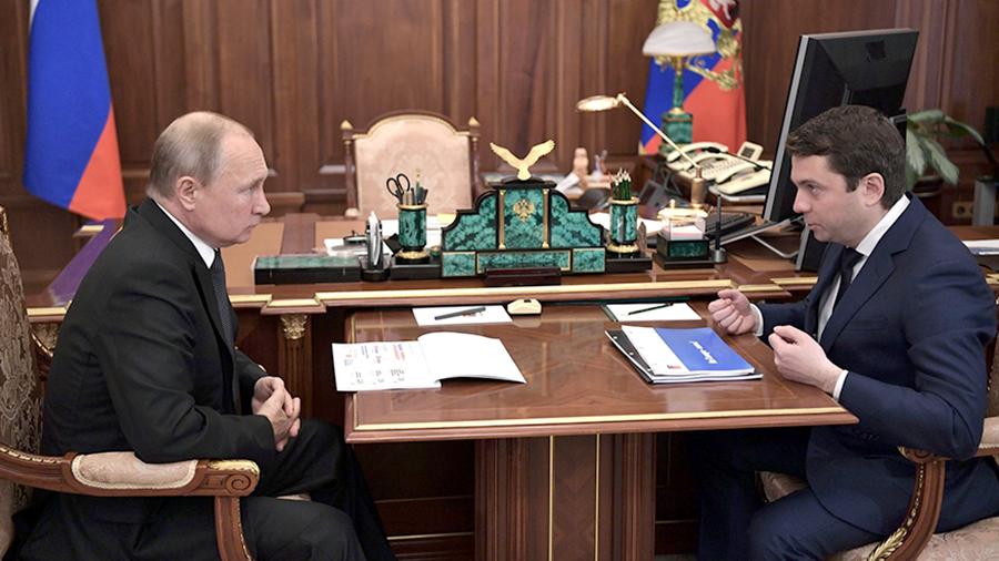 Путин назвал «нормальными и правильными» семьи с тремя детьми