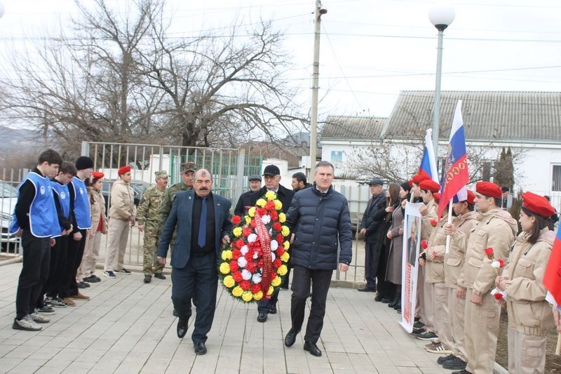 В Сулейман-Стальском районе отметили День воина-интернационалиста.