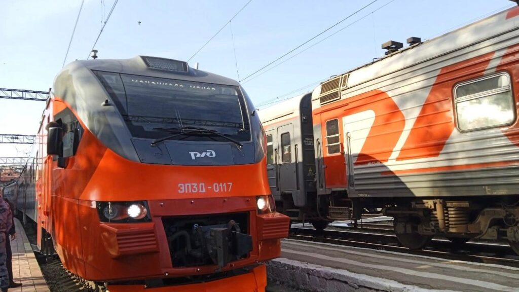 С 26 октября количество рейсов на пригородных железнодорожных направлениях Дагестана будет увеличено