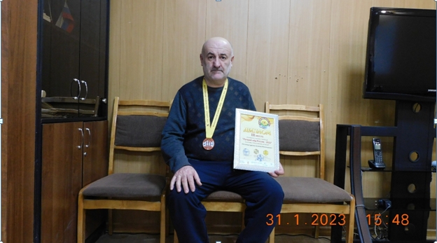 В конкурсе "Лучший мед России" дагестанский пчеловод занял 3 место