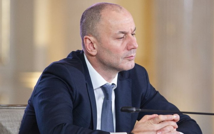 Анзор Музаев отметил высокий организационный уровень проведения ЕГЭ в Дагестане
