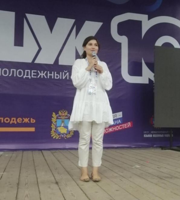 Гюльшад Шихкеримова выиграла на форуме "Машук" конкурс чтецов стихотворений Лермонтова на родном языке