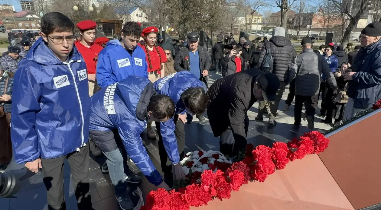 Активисты «Единой России» в Дагестане отметили День вывода войск из Афганистана