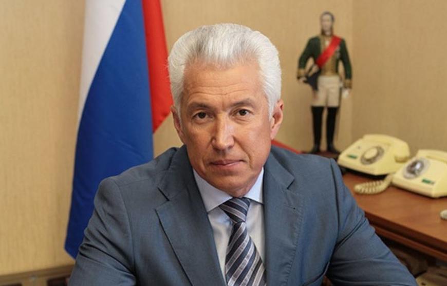Владимир Васильев поздравил журналистов и издателей с Днем российской печати